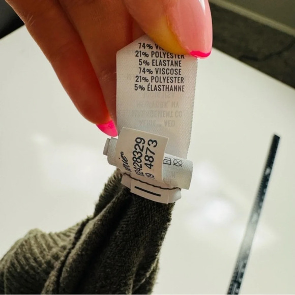 Aerie Charcoal Jogger Pants - Picture 9 of 9